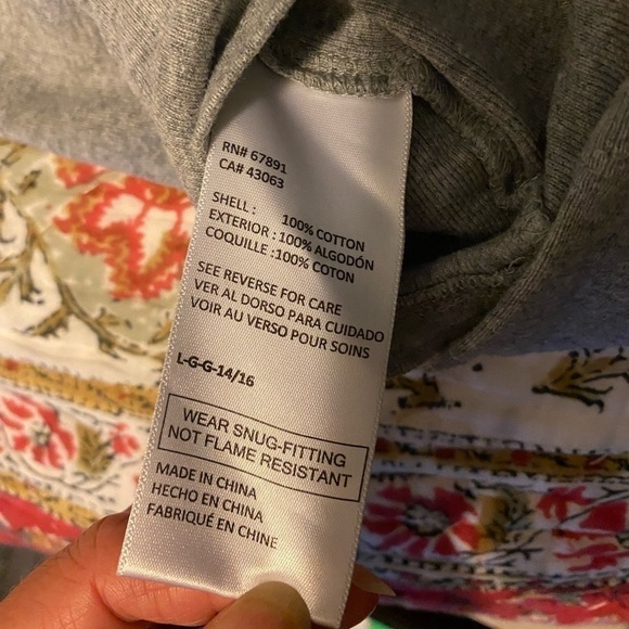 𝅺patriots long sleeve Tshirt size large 14/16 - Picture 4 of 6